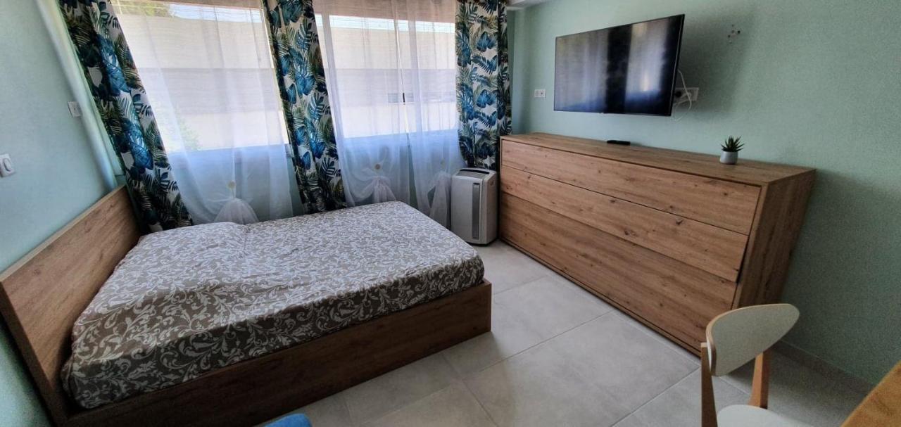 Studio Confort, Plages Proche, Wifi, 2 Lits - Fame Marina Baie Des Anges Villeneuve-Loubet Exterior foto